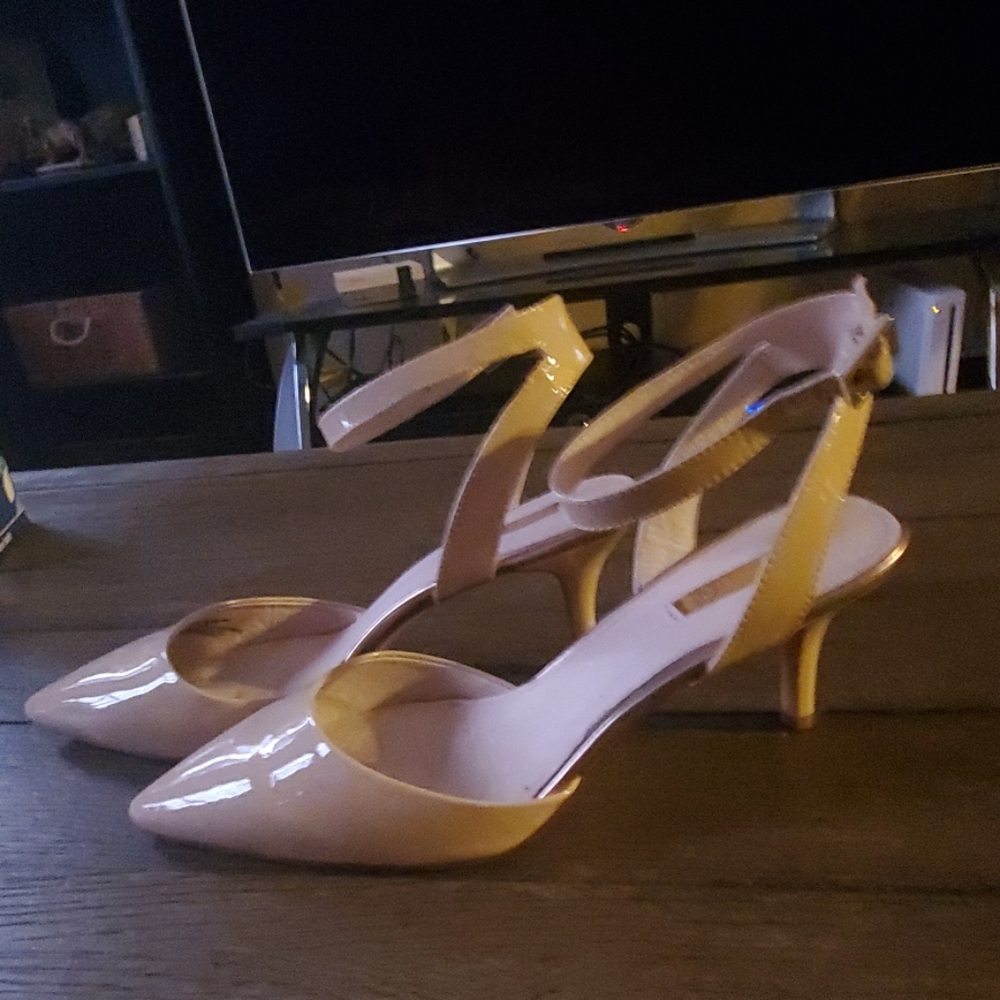 Women's size 10 Louise et Cie heels